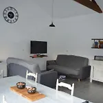 : Grange Entièrement Rénovée Style Loft. *