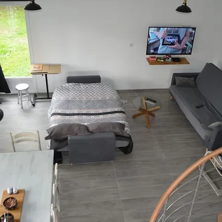 : Grange Entierement Renovee Style Loft.